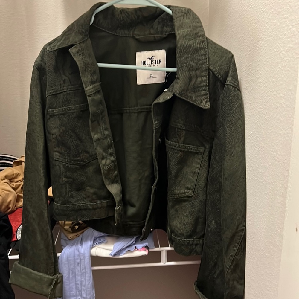 Cute Hollister jacket